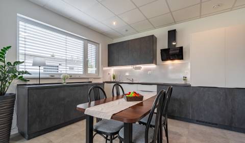 4-izbový nízkoenergický dom s pozemkom 600m2 | Alžbetin Dvor