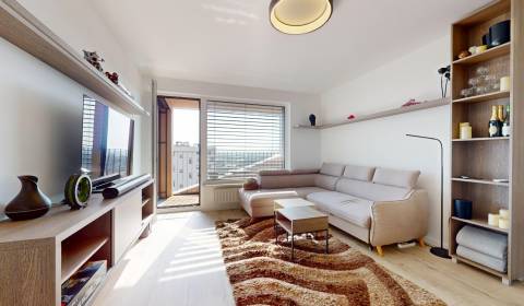 BA/PETRŽALKA-Prenájom moderného 2i bytu s lodžiou+parking-Kopčianka