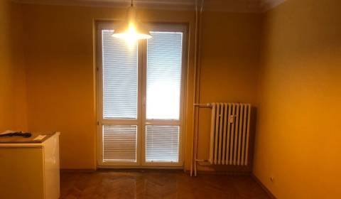 1-izb. byt na ul. Račianska, Nové Mesto s lodžiou