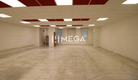 PRENÁJOM obchodného priestoru v OD LABOREC v meste Humenné