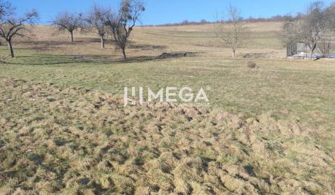 NA PREDAJ pozemok v Humennom