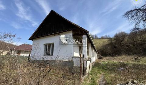 Predaj, rodinný dom Turčok - EXKLUZÍVNE HALO REALITY