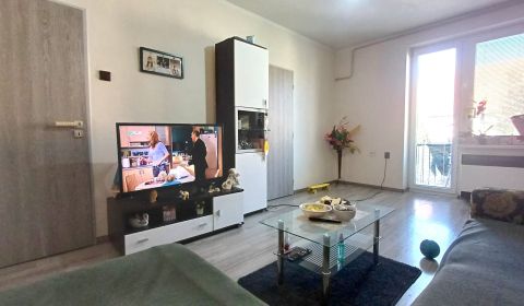 2-izbový byt s balkónom Vargove pole
