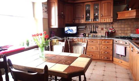 REZERVOVANÉ Veľký 2-izbový investičný byt Senica - 73,54 m²