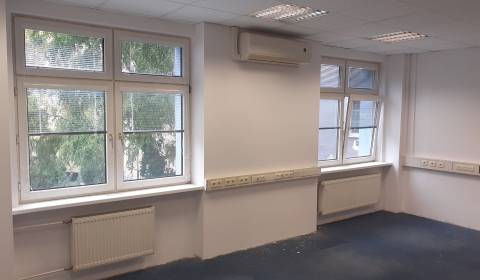 Prenájom kanc. priestorov 61,4 m2 neďaleko Hlav. želez. stanice