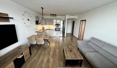 Novostavba 2 izbový byt s parkingom, Jarabinkova ulica, BA II. Ružinov