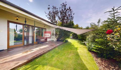 PREDAJ - Pekný 4i rodinný dom v Hrubom Šúre