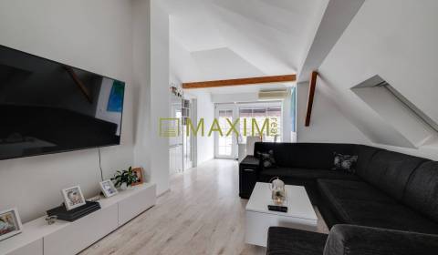 Veľkopriestorový dvojgeneračný 6 izbový dom s potenciálom k podnikaniu