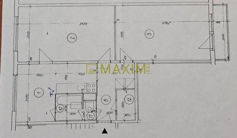 Ponúkame na predaj 2-izbový byt s balkónom na Nezábudkovej ulici