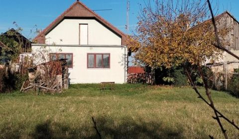 Veľké Úľany - predaj rodinného domu 
