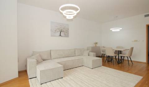 2-izb.byt vo Vienna Gate,kompl.zar. s balk. vrátane Energií aj parking