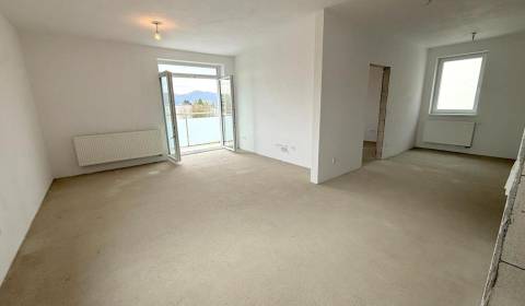 3 izbový byt 86 m2 na predaj,2 balkóny,  novostavba, Zvolen