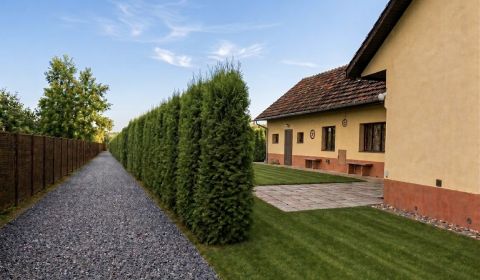 IBA U NÁS! Na predaj RD s pozemkom 503 m² | Trenč. Biskupice