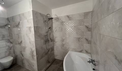 Predaj -  4-izbový rodinný dom – dvojdom v atraktívnej lokalite Florid