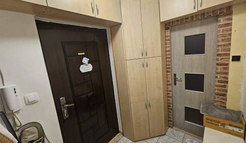 Predaj 3-izbového bytu, Dunajská Streda