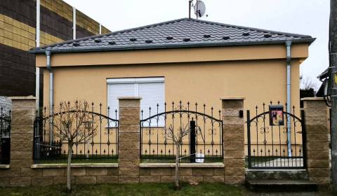 ☎️ 0918/197 701  ZNÍŽENÁ CENA   159 000,- €   Na predaj 3 izbový rodin