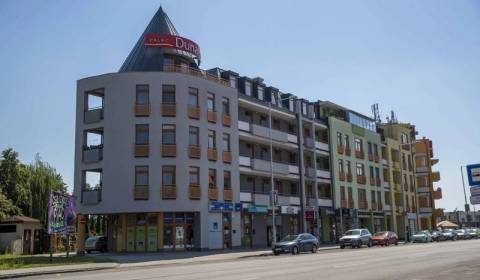 ☎️0918197701  Na prenájom  elegantný 3 izbový byt priamo v centre Duna