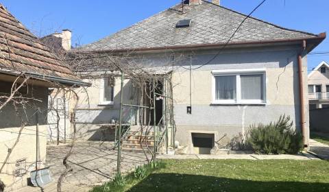 0911 234 656 Predaj rodinný dom v obci Jahodná