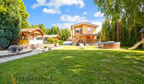 NA PREDAJ 4-IZBOVÝ ROD. DOM PRI MALOM DUNAJI, JAHODNÁ