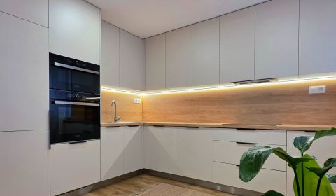 3i, Košice- Juh, Palárikova, 77m2, loggia, nová rekonštrukcia