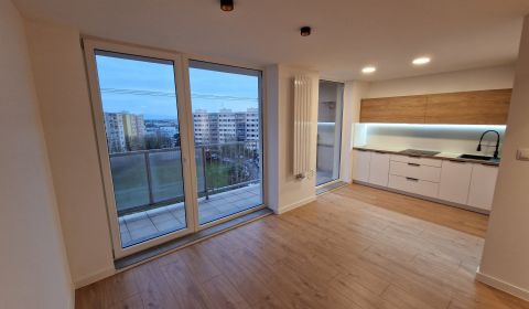 REZERVOVANÉ - 3i, 68m2 + LO, Západ, Markušova, nová rekonštrukcia