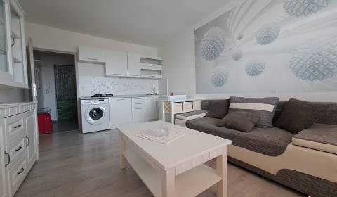 Garsónka na prenájom prerobená a zariadená Vrútky