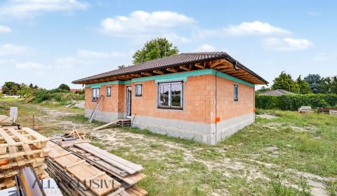 Na predaj 2x samostatný 4-izb.rd-novostavby, Horný Bar