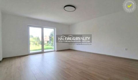 Prenájom, jednoizbový byt Trnava, v rodinnom dome - ...