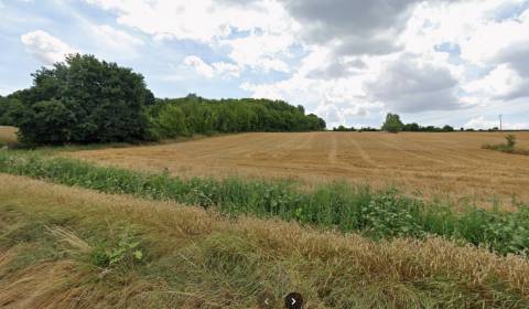 PREDAJ - Pozemok 1100 m2 - Nitra