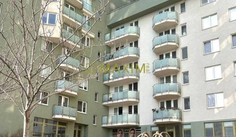 Na skok do centra- 2,5 izb. (75m2) zariadený byt v novostavbe