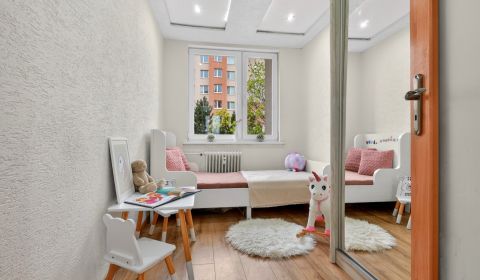 NA PREDAJ 3 izbový byt Nové Mesto nad Váhom – 65 m2 + balkón