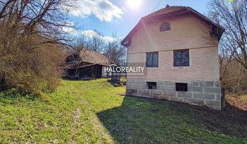 Predaj, rodinný dom Veľký Lom, čarovná usadlosť na k...
