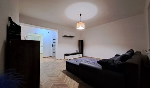 Komplet zariadený 2izbový byt s balkónom a klimatizáciou Sládkovičovo