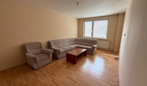 Na predaj 3i byt Levice, 72m2
