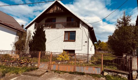 PREDAJ: Priestranný rodinný dom s veľkým potenciálom – Ďapalovce