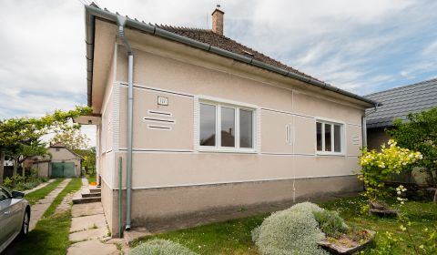 PREDAJ: Nasťahujte sa hneď - rodinný dom v Jurovej, 132 m 2
