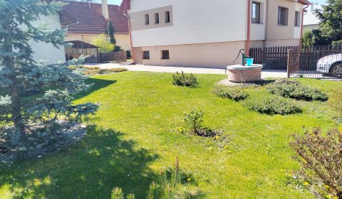 Predaj:5-izb. 2 -Generačný RD s pozemkom 1284 m2, Dražkovce