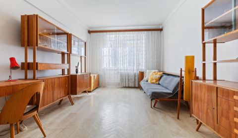 PREDAJ 3i byt so samostatnou kuchyňou v Starom Meste, Tabaková
