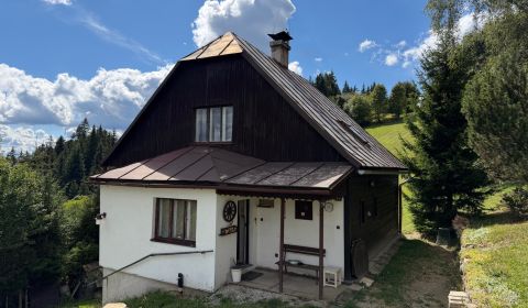 Úžasná chalupa na polosamote s výhľadom v Korni
