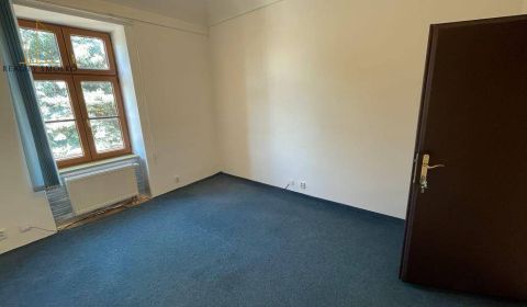 PRENAJATÉ !!!  PRENÁJOM - kancelársky priestor Hlavná ulica 14,5m2 so 