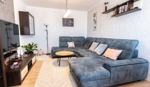 Iba u nás: Na predaj 3-izbový byt s balkónom, Šaľa - Veča