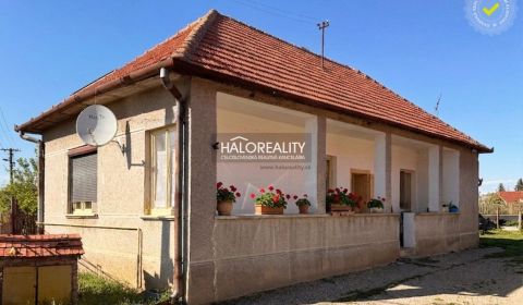 Predaj, rodinný dom Búč, s novou kuchyňou, spotrebič...