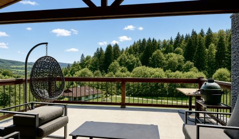 Moderný dom 150 m2 s terasou a vírivkou na predaj - Marček Svederník