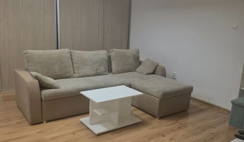 Moderný prenájom na ulici Bakossova za 550 € mesačne