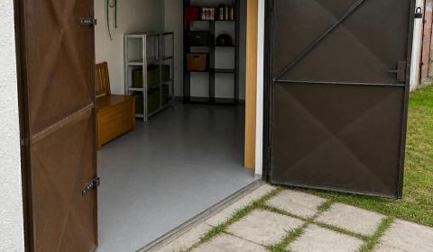 Predám murovanú garáž v Nových Zámkoch