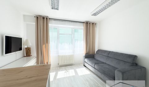 1-izbový priestor, 20 m², Paulínyho ulica – Staré Mesto, Bratislava