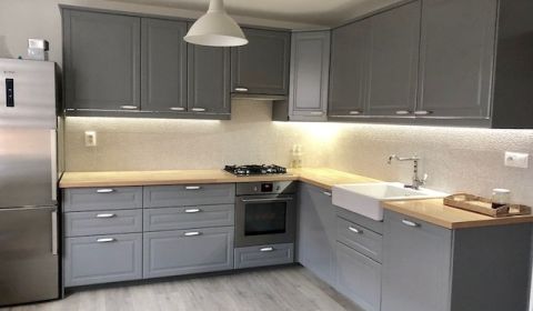 NA PRENÁJOM Pekný 2 izbový byt v Centre Pezinka 700,- EUR