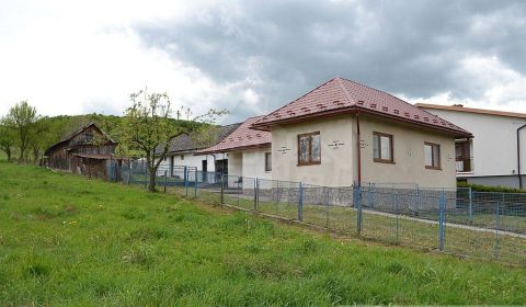 Dom so záhradou pri Giraltovciach - Valkovce