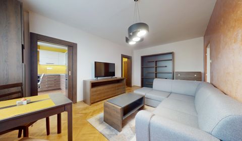 Pekný zariadený 3-izb. byt so šatníkom I Ružinov I