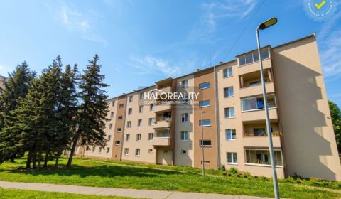 Predaj, trojizbový byt Žiar nad Hronom, M. R. Štefán...